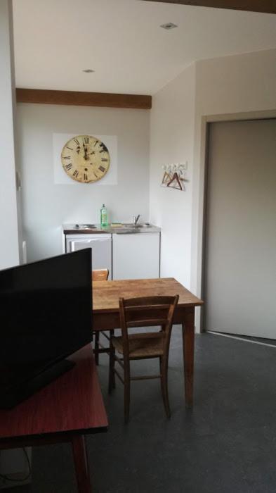 Bed and Breakfast Le Jardin De La Reyssouze Gorrevod Exterior foto